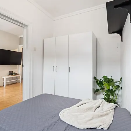 Small And Cheap - 6 Ppl - Super - Balcony * Oslo