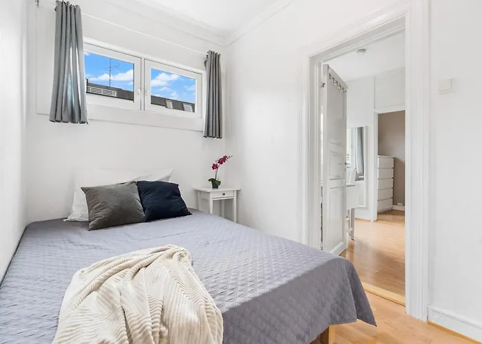 Small And Cheap - 6 Ppl - Super - Balcony