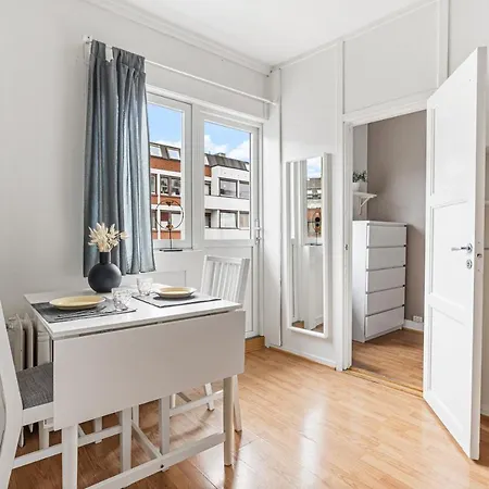 Apartment Small And Cheap - 6 Ppl - Super - Balcony