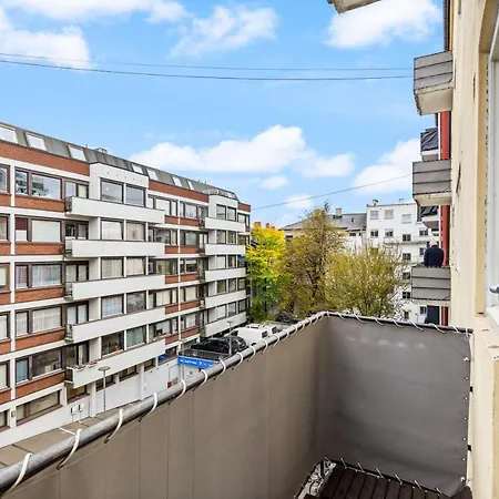 Small And Cheap - 6 Ppl - Super - Balcony