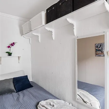 Apartment Small And Cheap - 6 Ppl - Super - Balcony